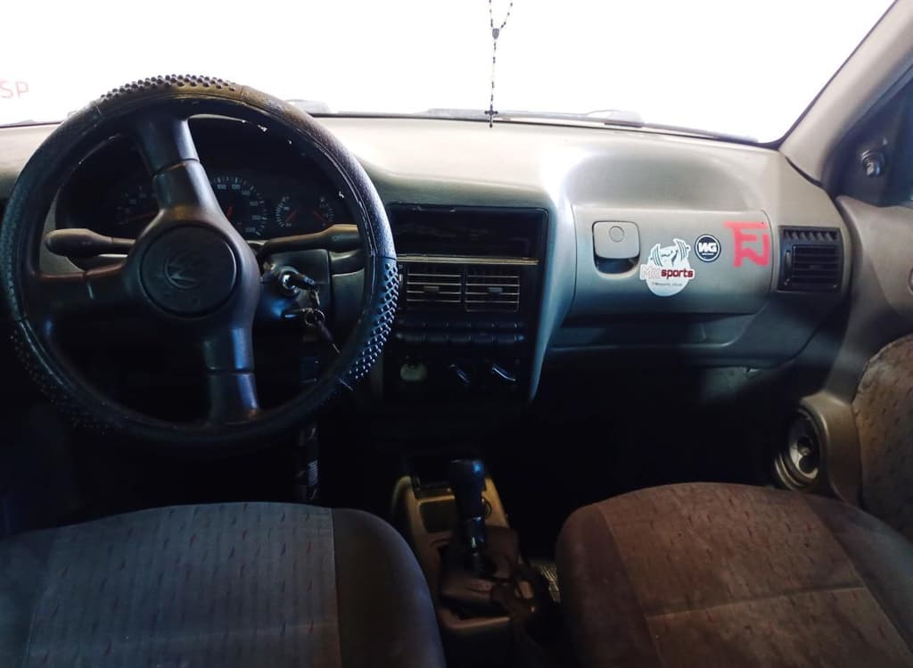 Volkswagen GOL 16V 1999 — foto 6