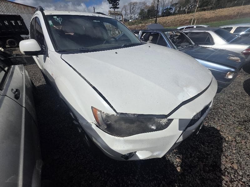 Mitsubishi Outlander 2.0 2011 — foto 15