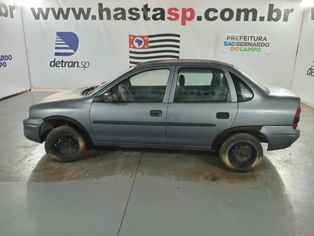 Chevrolet Corsa Wind 1996, cinza