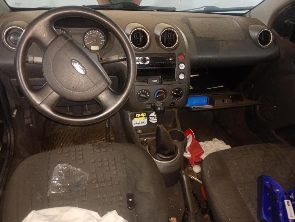 Ford Fiesta 2004 — foto 5
