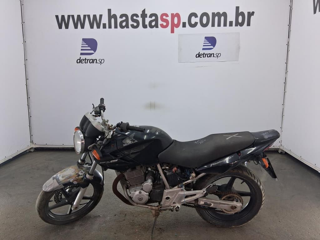 Honda CBX 250 Twister 2005 — foto 3