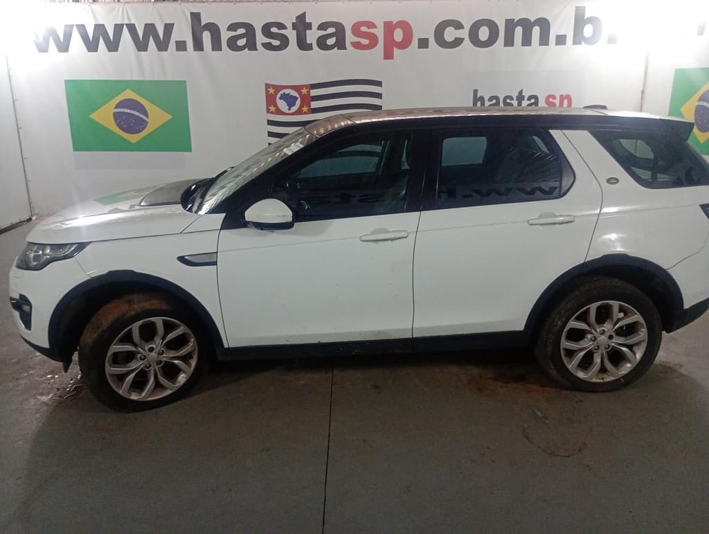 Land Rover Disc Sport SI4 HSE 7L 2015, branca
