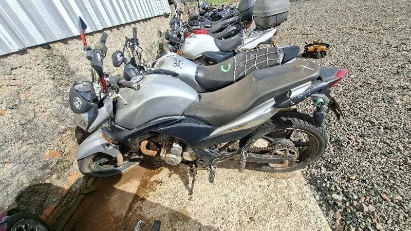 Honda CB 300r 2009 — foto 1