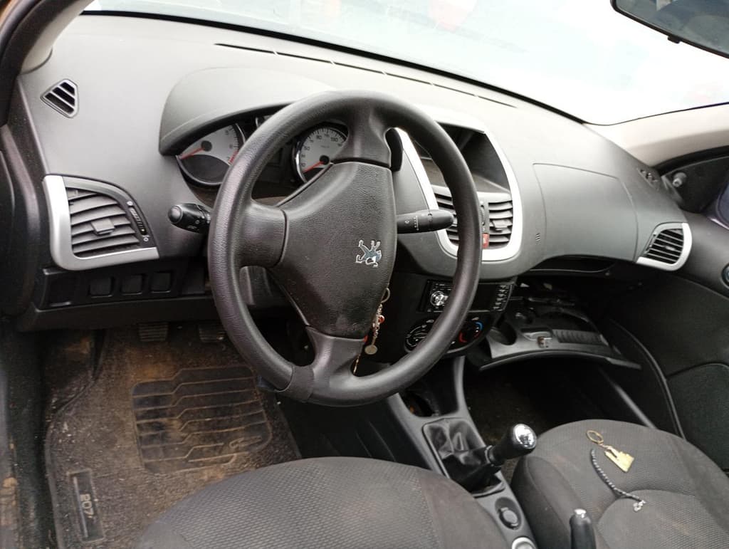 Peugeot 207passion XR 2013 — foto 5