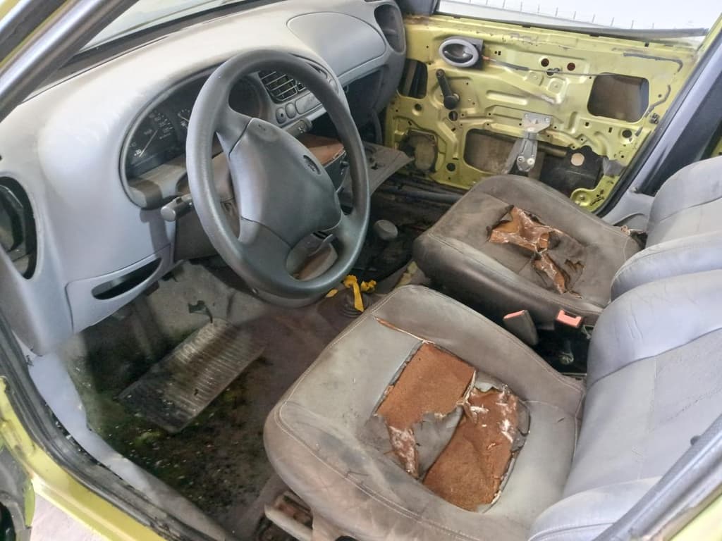 Ford Fiesta 1997 — foto 4