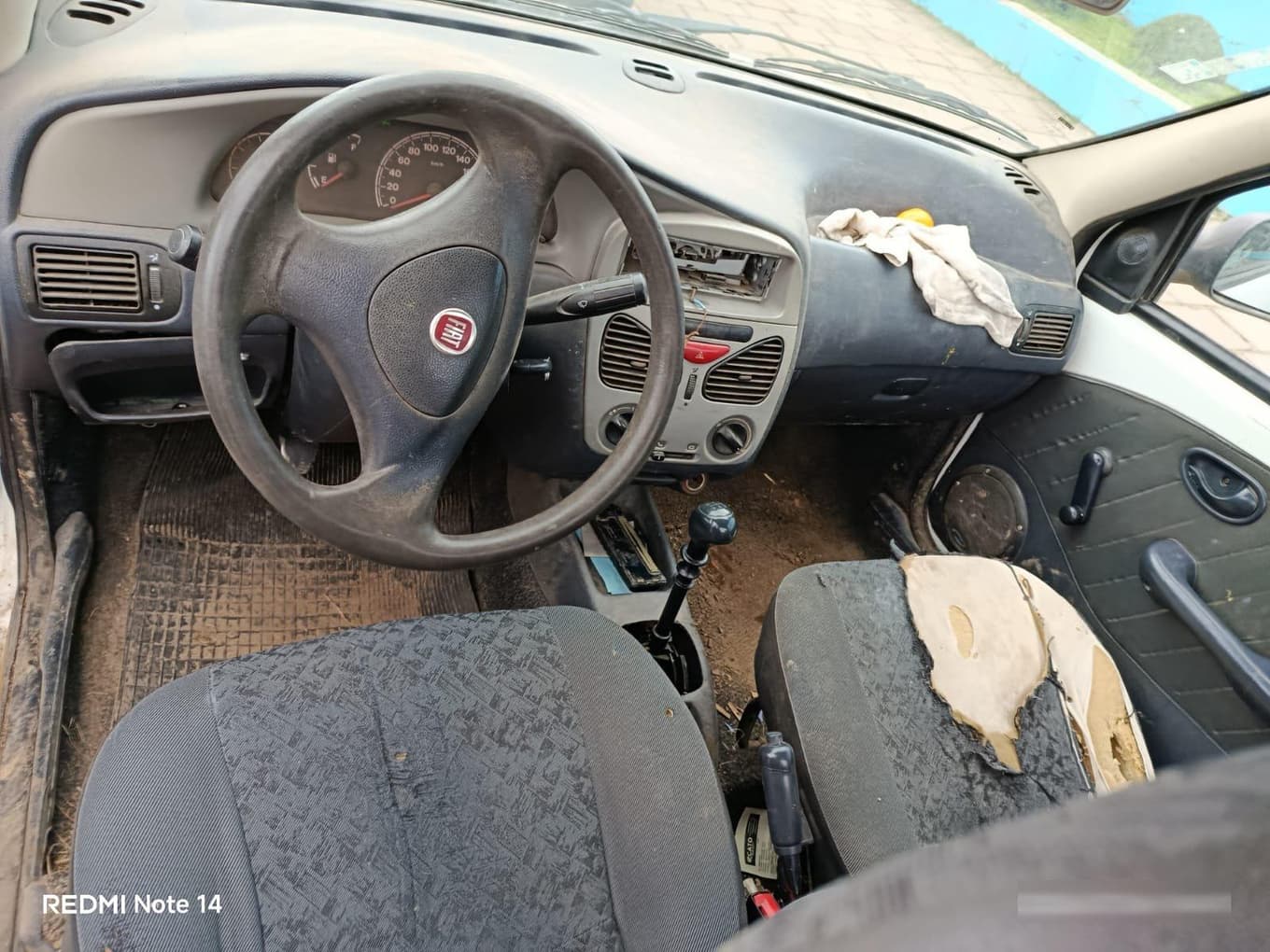 Fiat Strada Fire Flex 2012 — foto 2