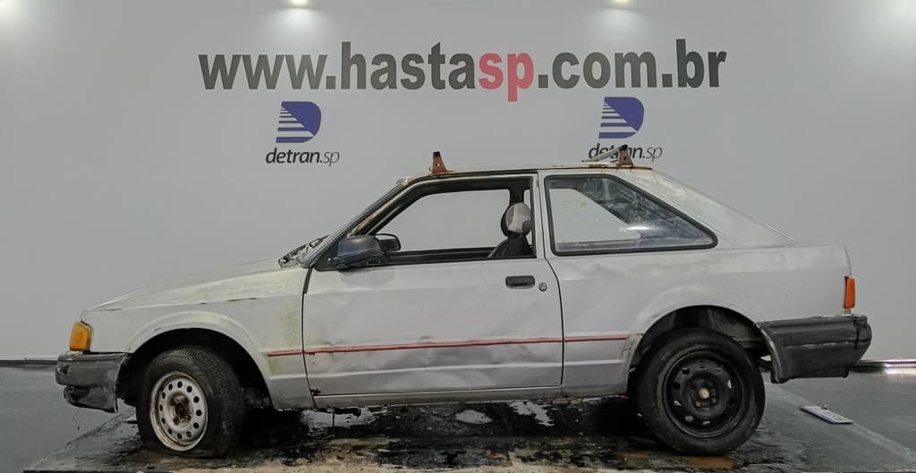 Ford Escort 1.0 Hobby 1995 — foto 2