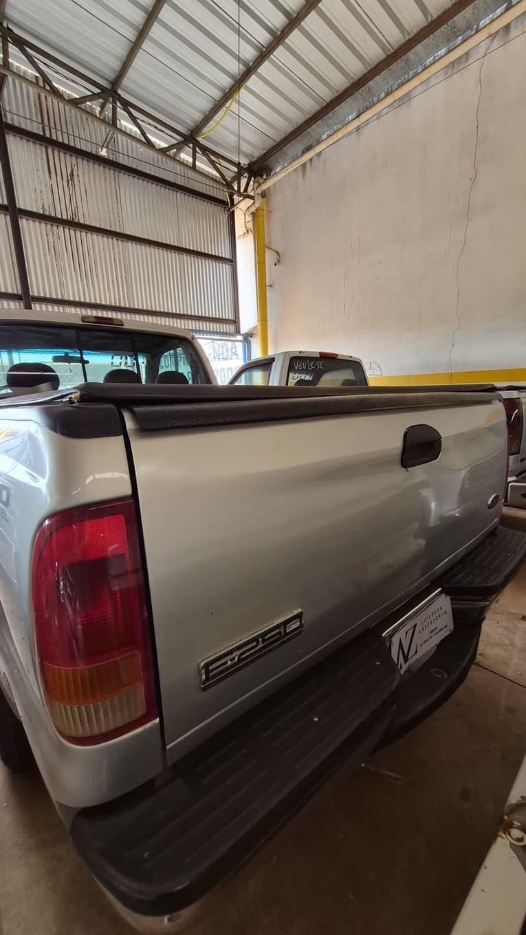 Ford F-250 XLT 2000 — foto 8