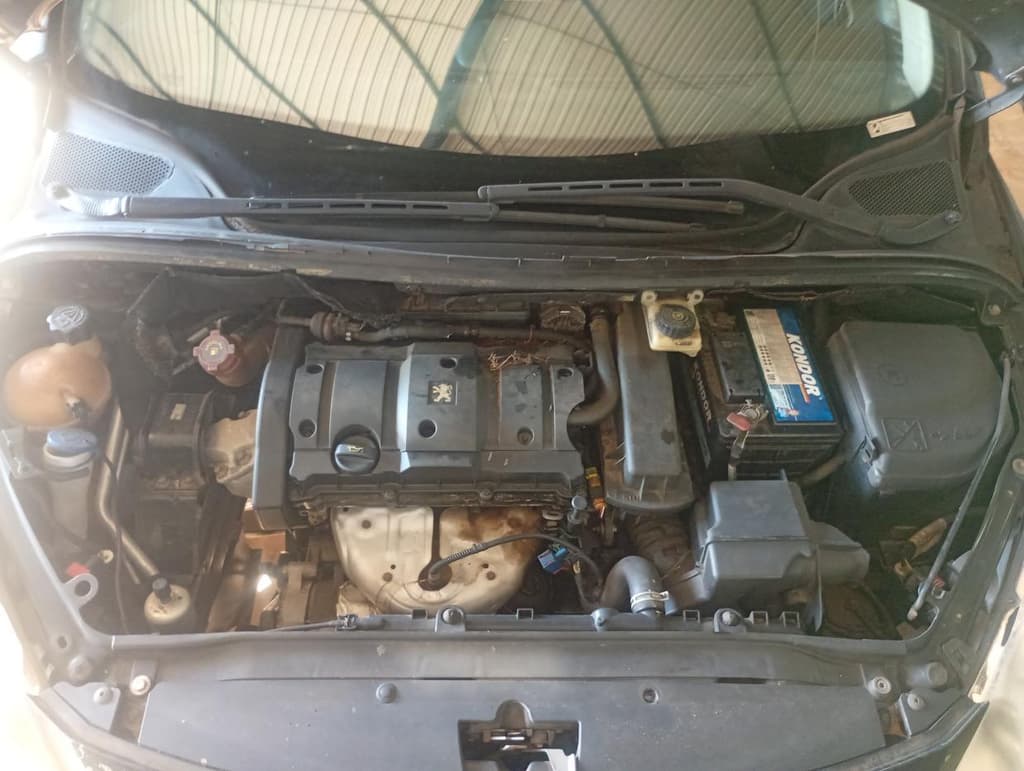 Peugeot 307 16 PR PK 2008 — foto 6