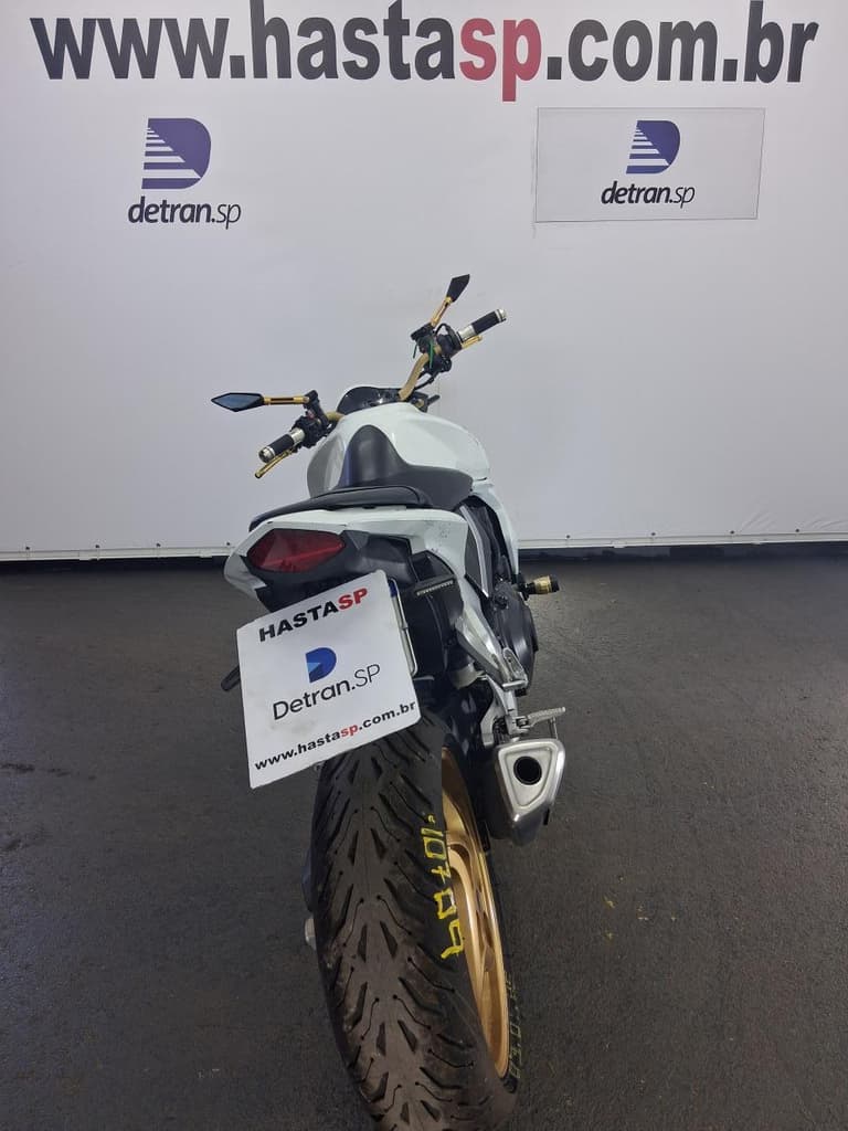 Honda CB 1000 R 2015 — foto 4