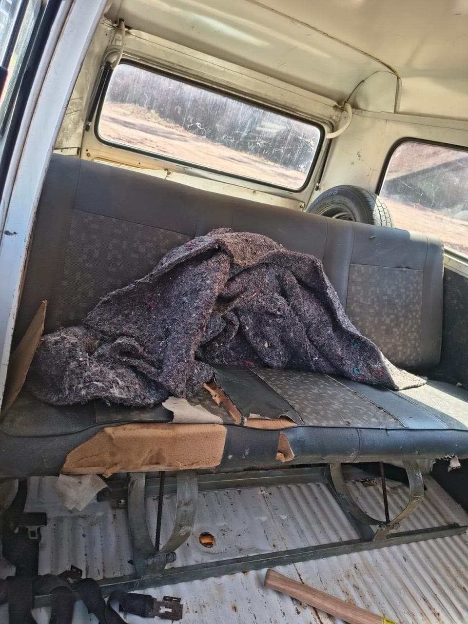 Volkswagen Kombi 2005 — foto 11