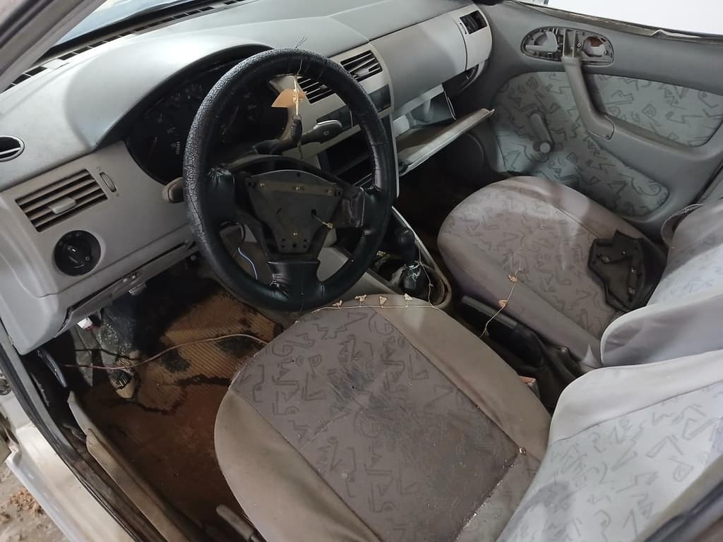 Volkswagen GOL 16V 2000 — foto 5