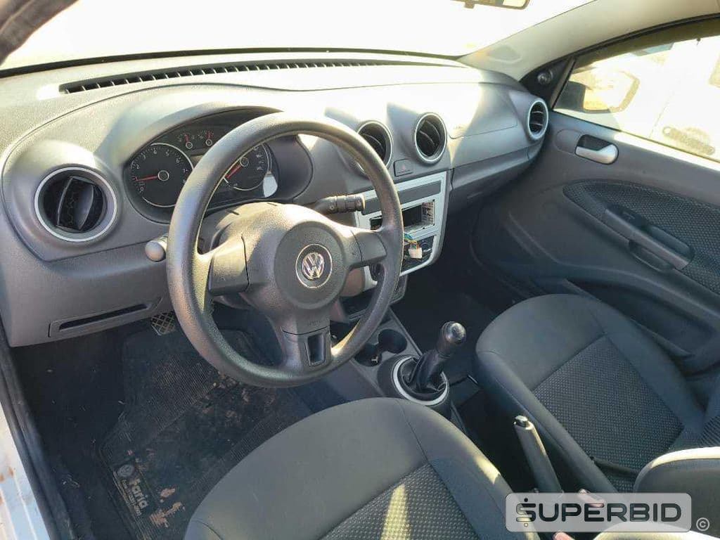 Volkswagen Voyage TL MB 2016 — foto 11