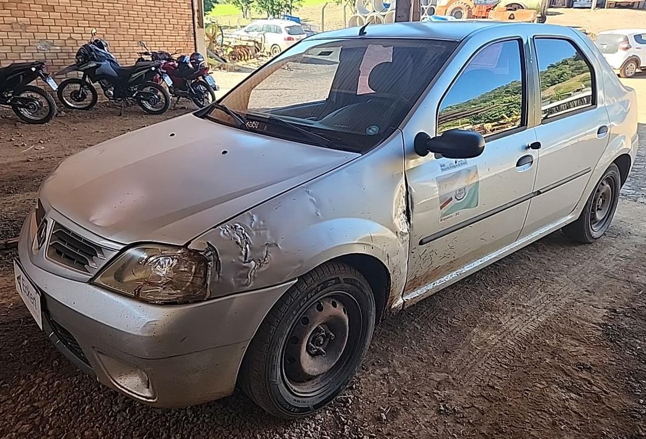 Renault Logan EXP 16 2008