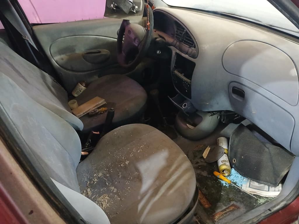 Ford Fiesta 1998 — foto 4