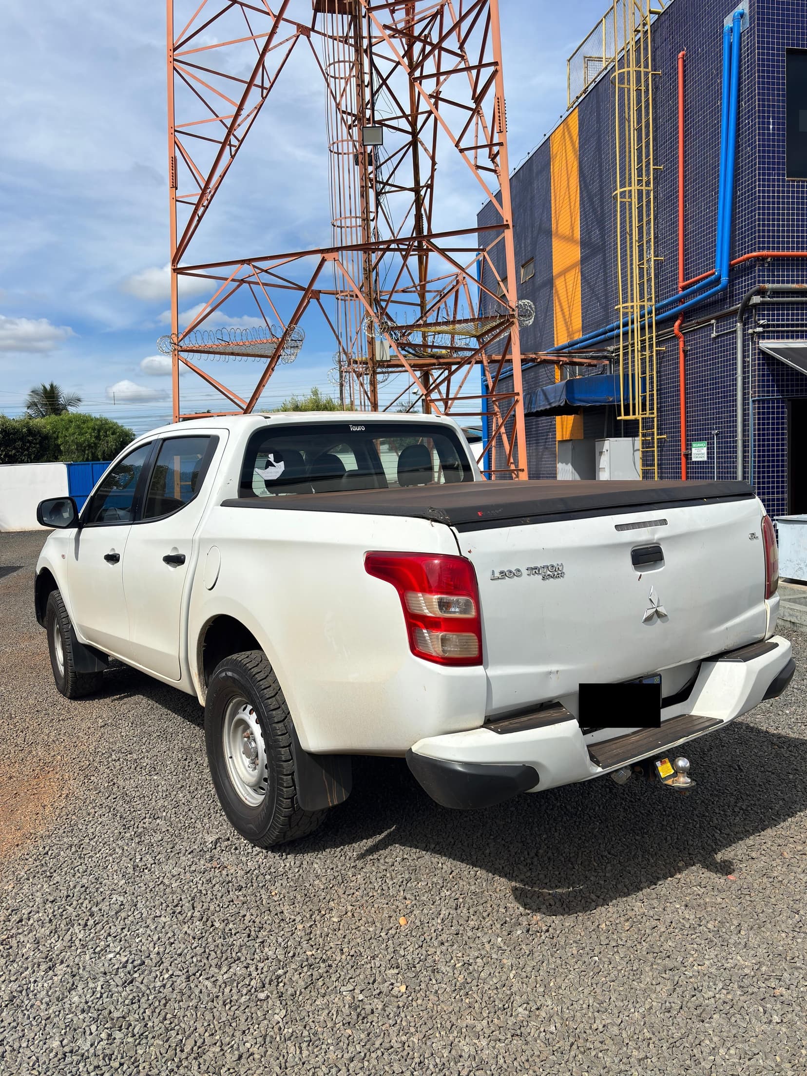 Mitsubishi L200 2020 — foto 2