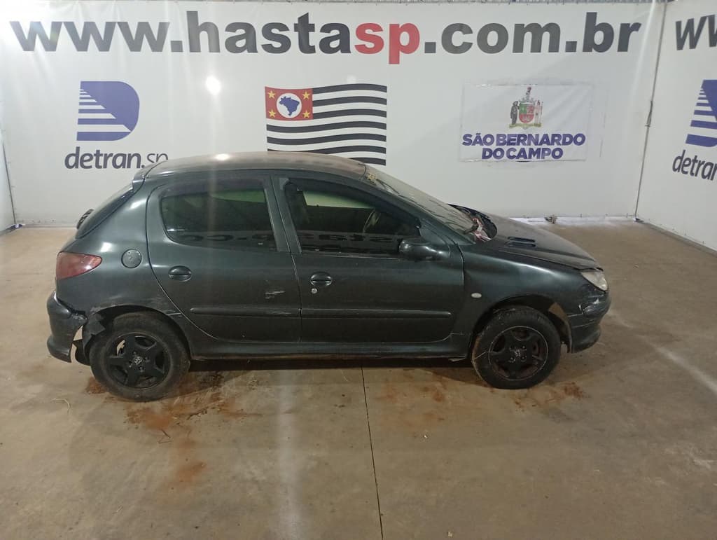 Peugeot 206 16 Feline 2004, cinza