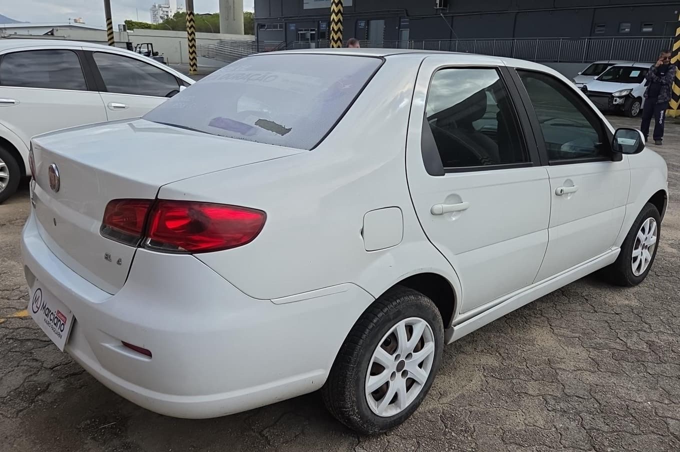 Fiat Siena EL 1.4 Flex de 2015 — foto 3