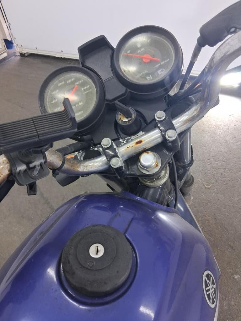 Yamaha YBR 125e 2001 — foto 5