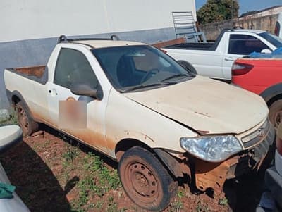 Fiat Strada 2012