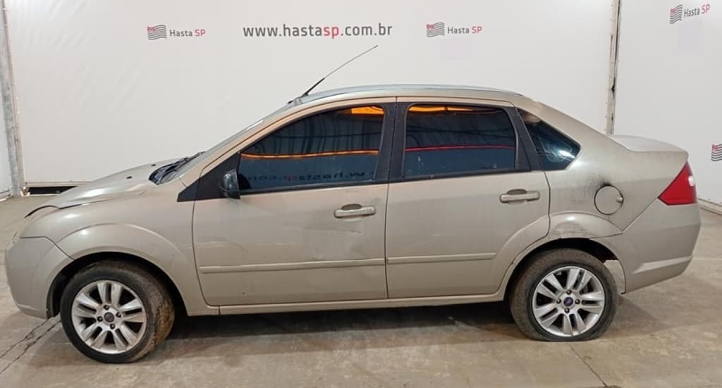 Ford Fiesta Sedan Flex 2008 — foto 5