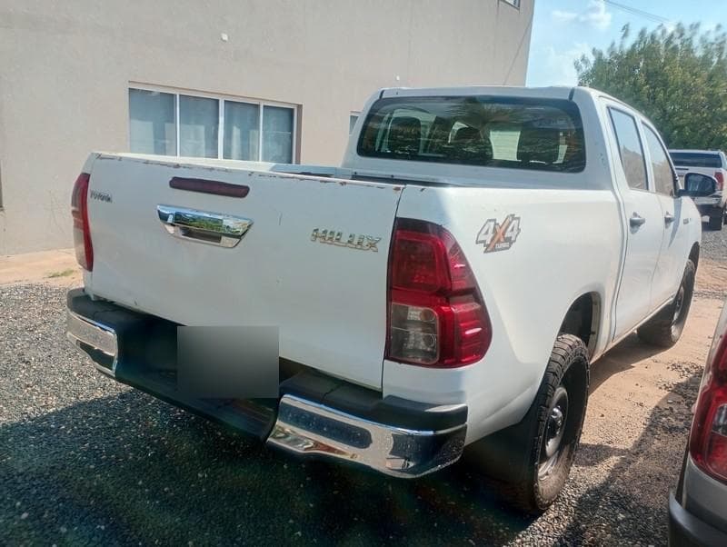Toyota Hilux 2019 — foto 4