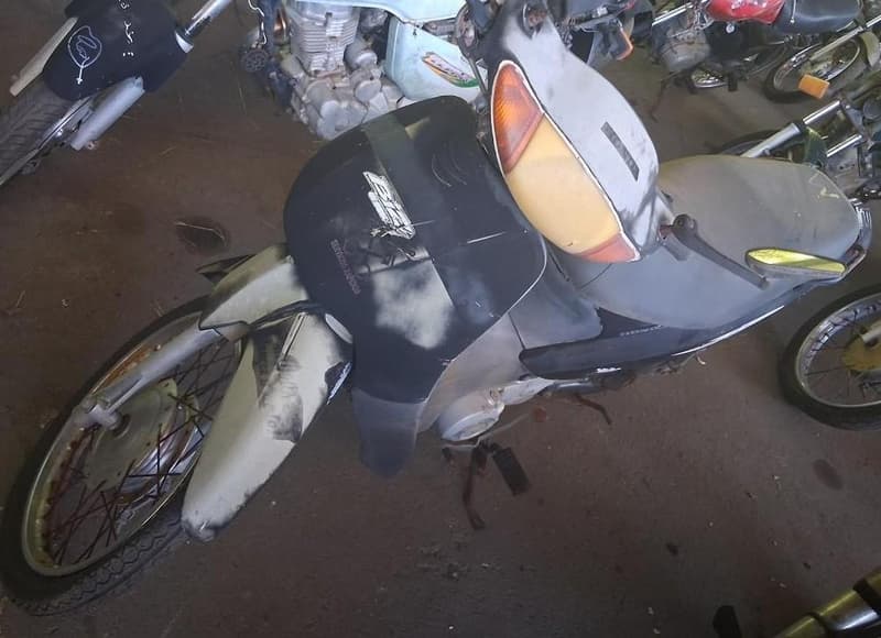 Honda C-100 BIZ 2005 — foto 2