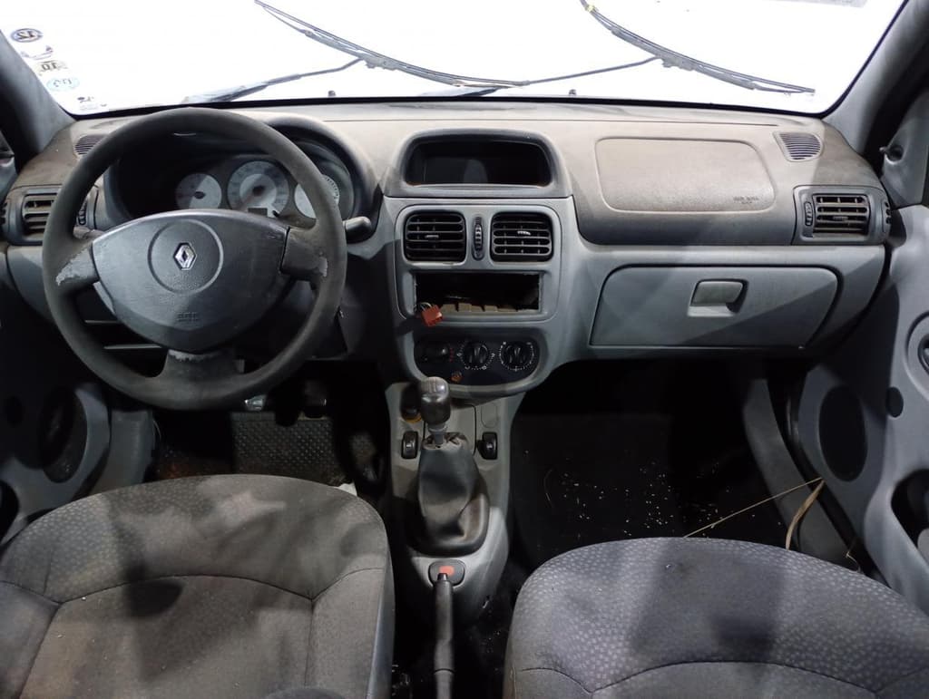 Renault Clio AUT 10 16vs 2008 — foto 5