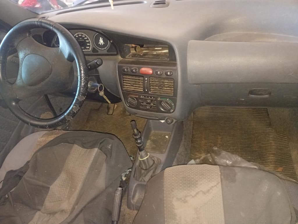 Fiat Palio Young 2001 — foto 5