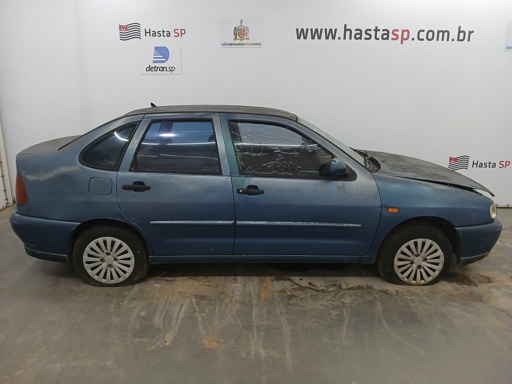 Volkswagen Polo Clas. 1.8 MI 1999 — foto 1