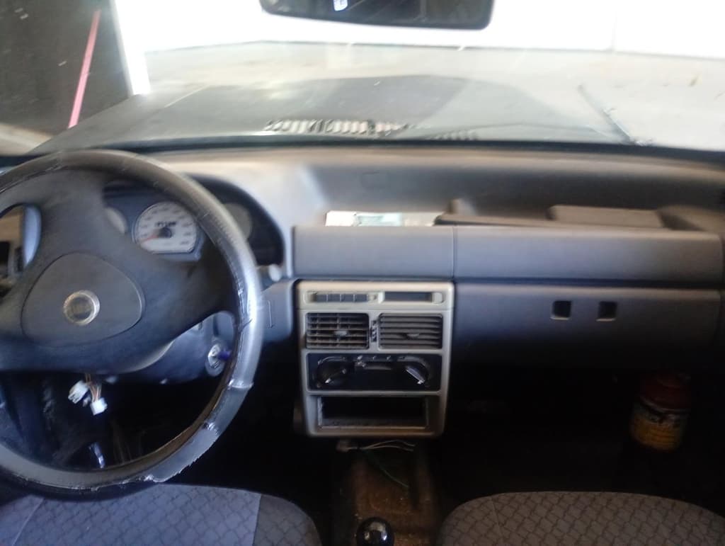 Fiat UNO Mille Fire 2004 — foto 5