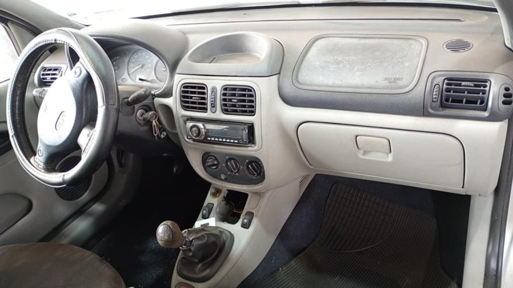 Renault Clio AUT 10 16vh 2003 — foto 5