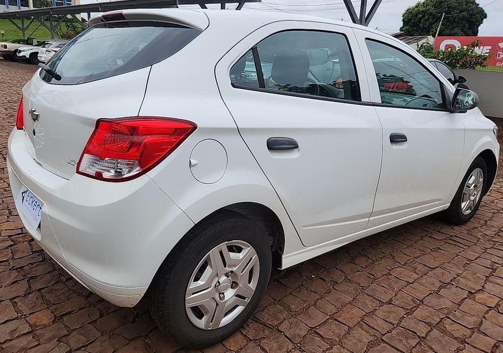 Chevrolet Onix 10mt Joye 2018 — foto 23