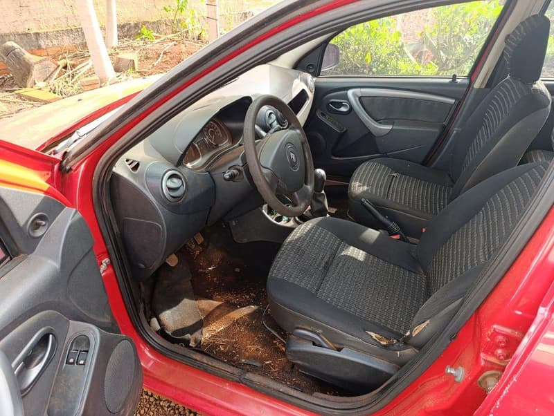 Renault Sandero 2012 — foto 16