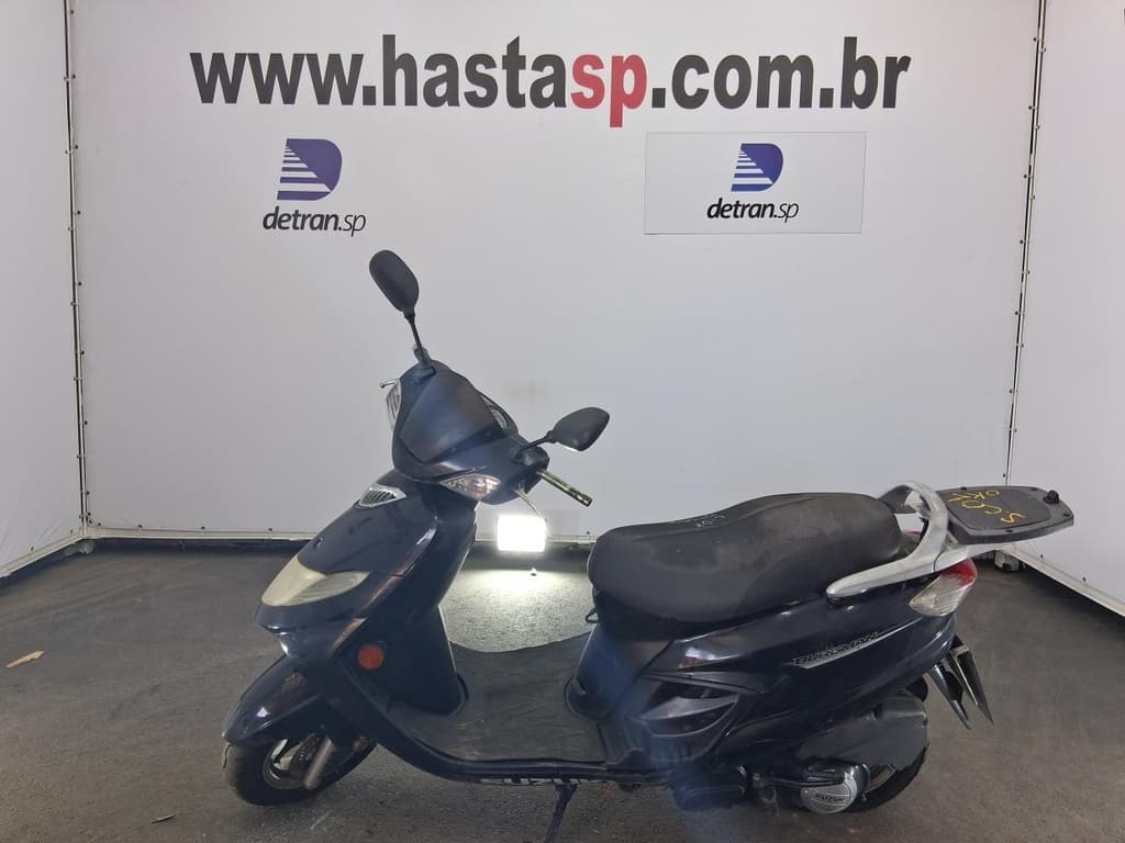 Suzuki An125 2009 — foto 2
