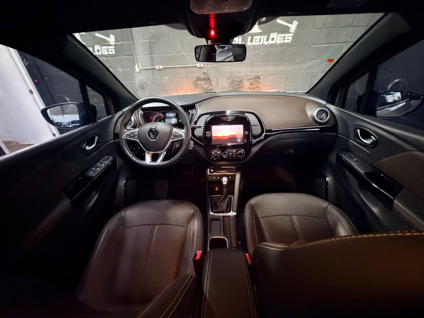 Renault Captur Iconic 1.3 2022 — foto 4