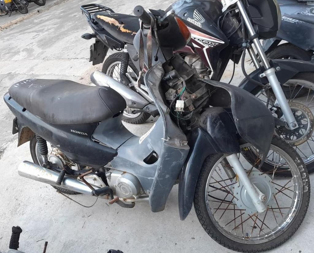 Honda C-100 BIZ 2004