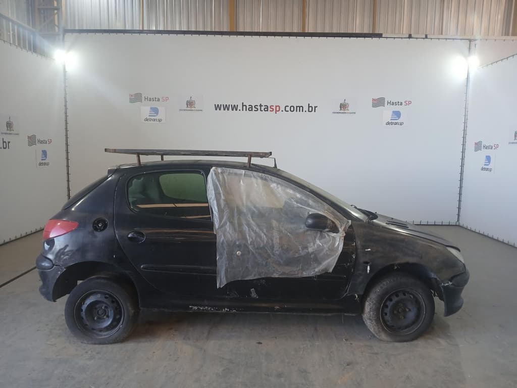 Peugeot 206 Selection 2002, preta