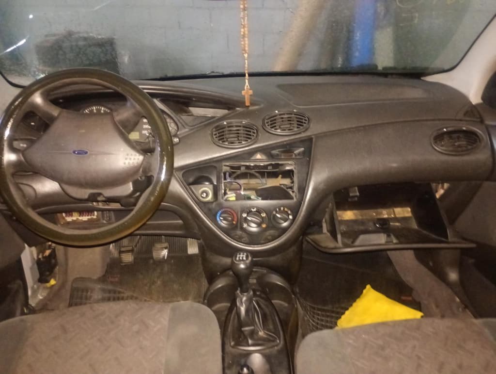 Ford Focus 1.8l HA 2003 — foto 5