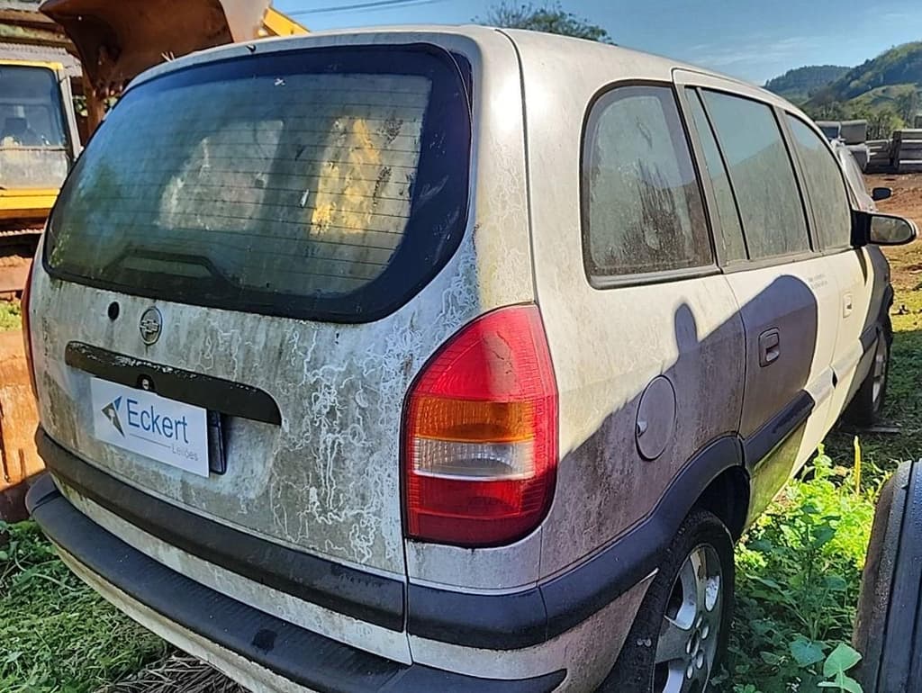 Chevrolet Zafira 2.0 2001 — foto 3