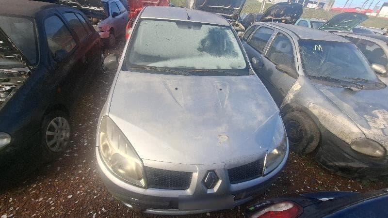 Renault Sandero Aut1016v 2010 — foto 4
