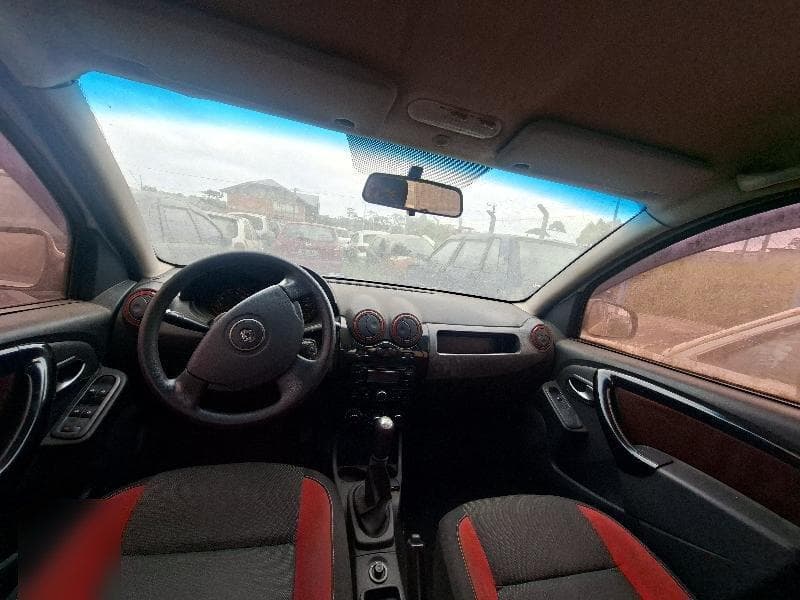 Renault Sandero Stepway 2012 — foto 17