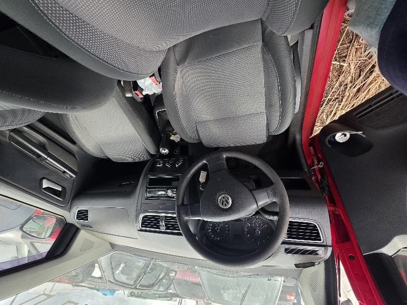 Volkswagen Spacefox GII 2010 — foto 4