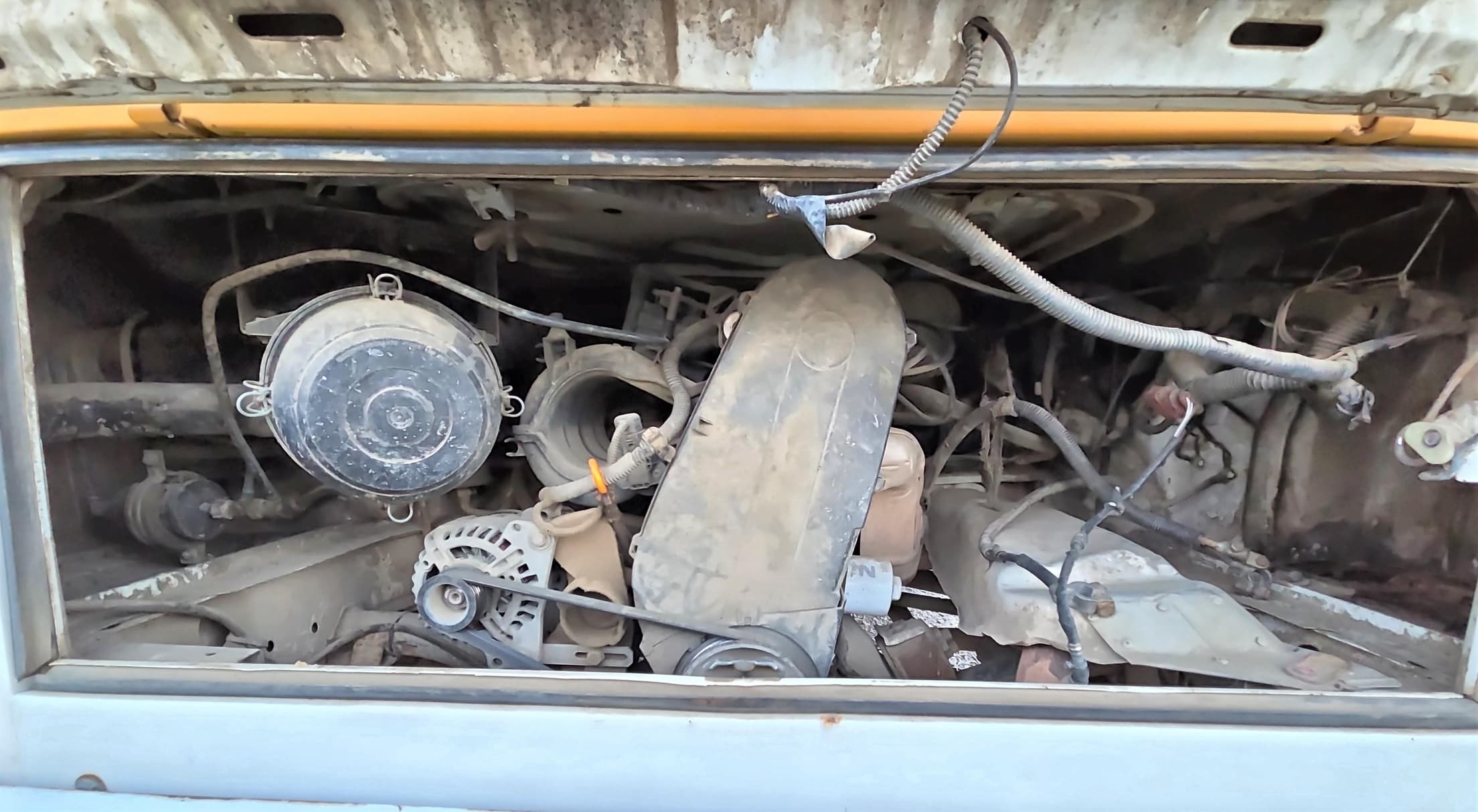 Volkswagen Kombi Escolar 2012 — foto 2