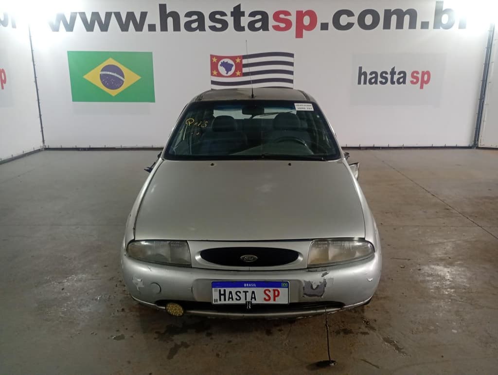Ford Fiesta 1997 — foto 1