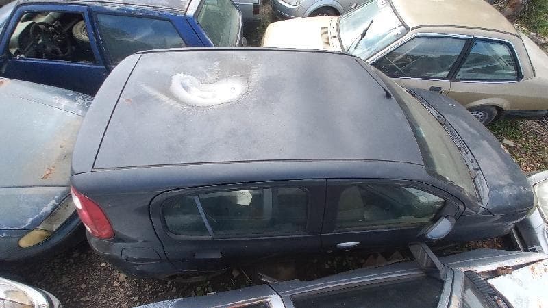 Fiat UNO Vivace 1.0 2011 — foto 3