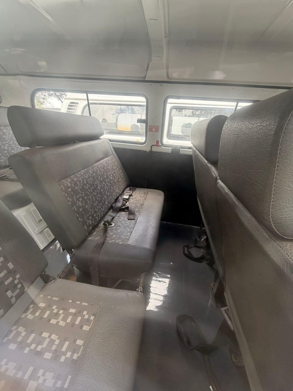 Volkswagen Kombi 2012 — foto 13