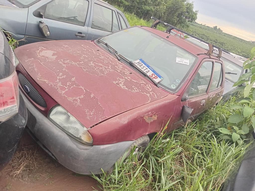 Ford Fiesta 1998 — foto 2