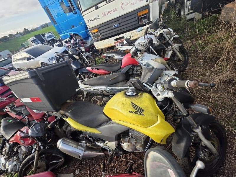 Honda CB 300r 2009 — foto 2