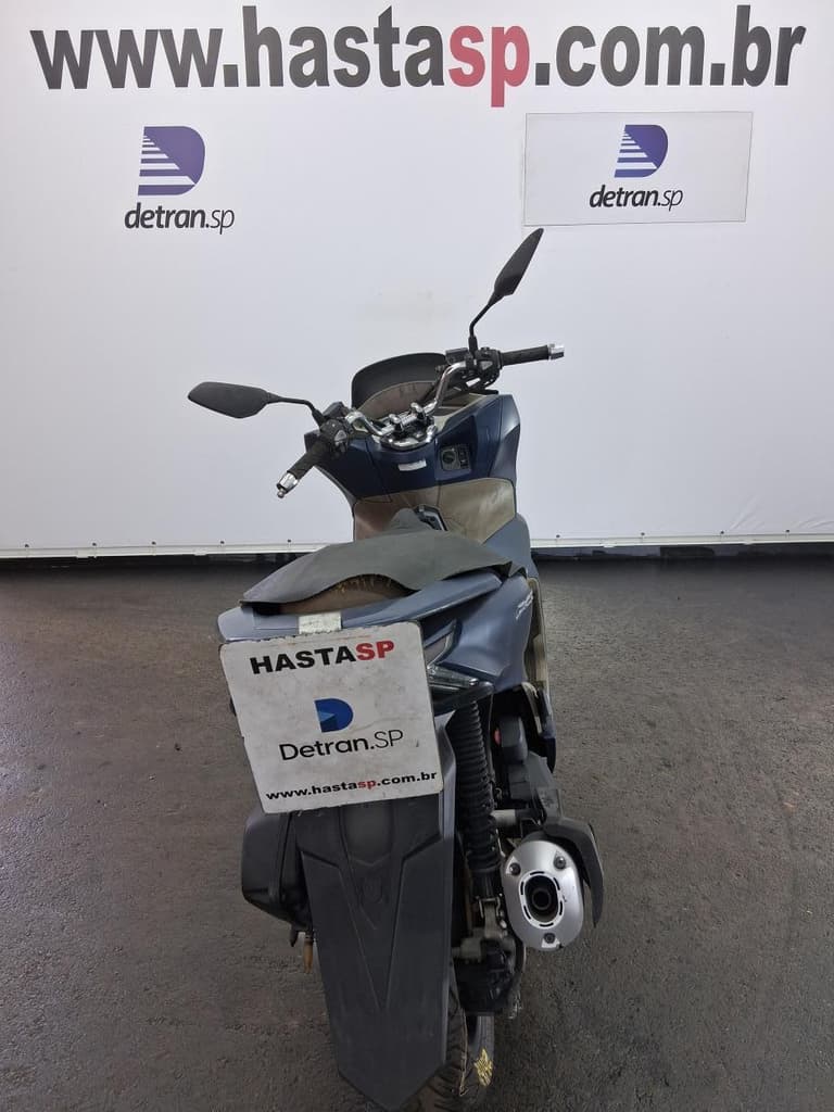 Honda PCX 160 DLX ABS 2023 — foto 4